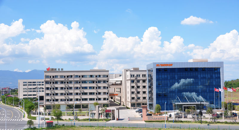 白马实业获评浙江省智能工厂，动漫科技驱动产业升级