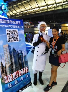 神秘胡博士引爆全场 《模拟城市》手游点亮EA展台